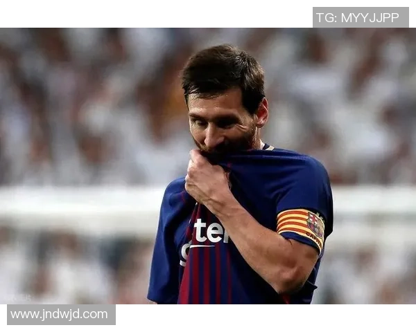 世界足球球星排名第一引发热议 谁能挑战梅西的地位