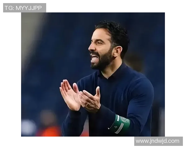 懒人球星的逆袭之路 从懒散到巅峰的足球传奇